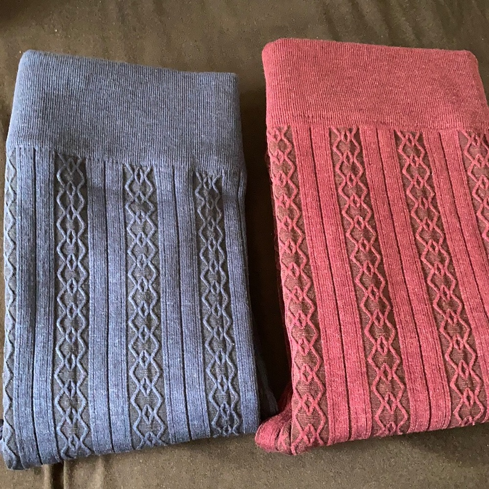 🆕 2 pairs of fleece lined leggings